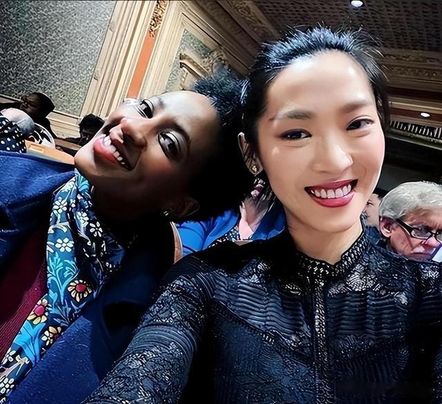 李立群女儿李元元：守身如玉34年最终献给黑人，婚姻成了父亲烦恼