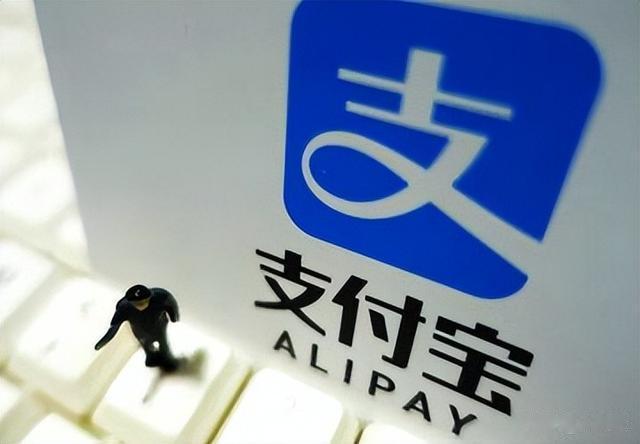 十万恶评,从马爸爸到吸血鬼,马云的名声是如何崩塌的?