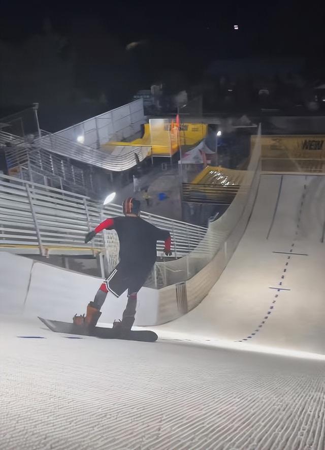 有钱成错?戴千万名表,坐3.6亿私人飞机的“沪上皇”秦奋出事了