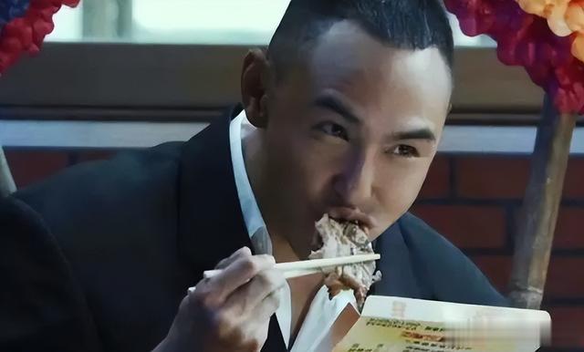 娱乐圈森严的等级,从“慕容复”的一份盒饭上,看得明明白白