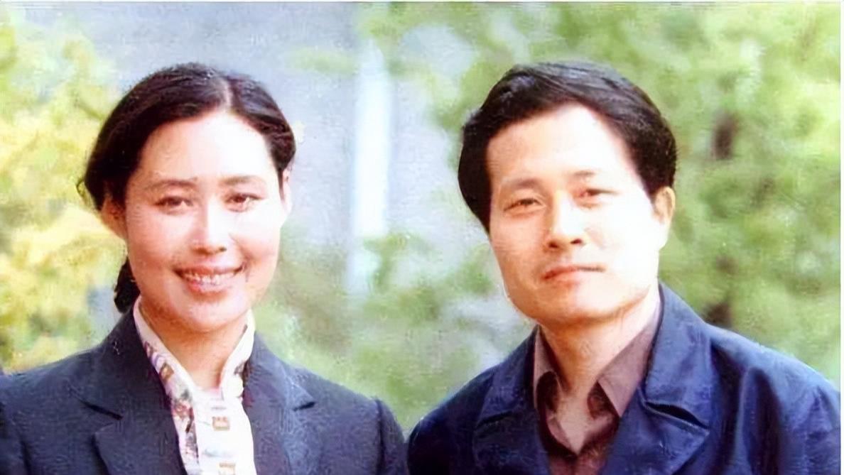 74岁斯琴高娃近况曝光！儿子入狱、老公离世，被除名国家一级演员