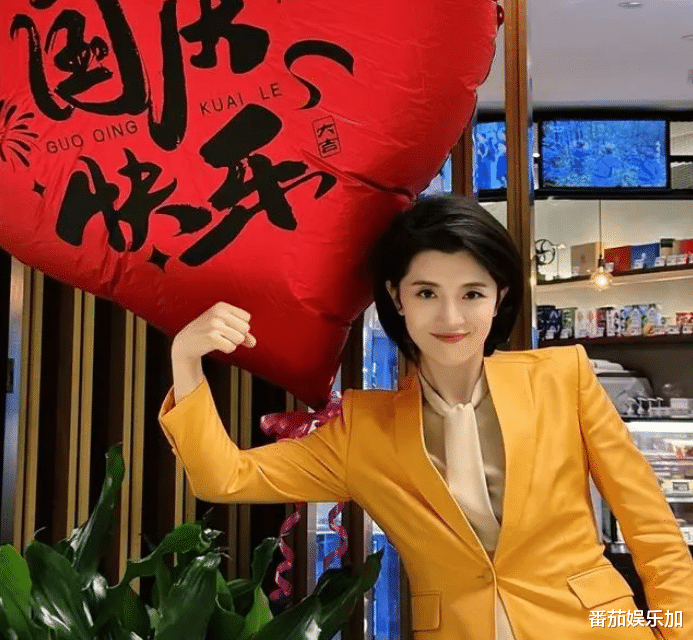 这一次，娱乐圈顶级大瓜，在“央视新闻突发意外换主播”中曝光