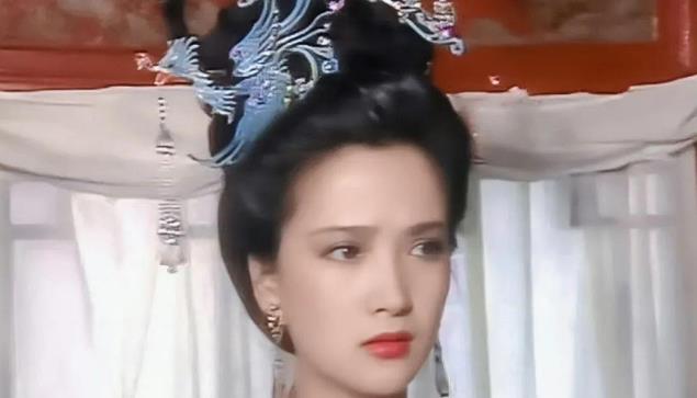 真正的花魁根本不用旁白尬吹,人群中一眼夺目的绝色,只服这7位