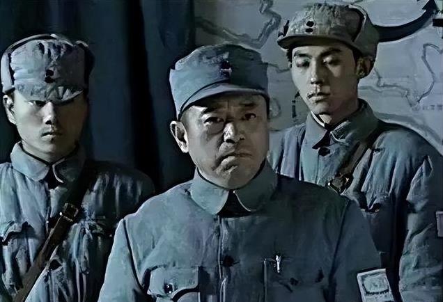 同样演彭德怀,把宗利群和丁勇代一比,我才知道啥是老天爷赏饭吃