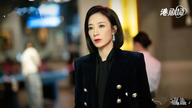 杨怡重回TVB拍剧直言好紧张，角色情绪轻松切换，网友被演技折服