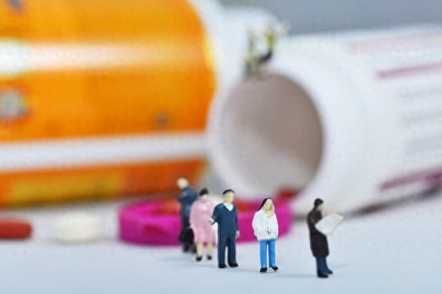 空腹10小时才算开始减肥?16小时后会自噬?不吃饭真的可以瘦身吗