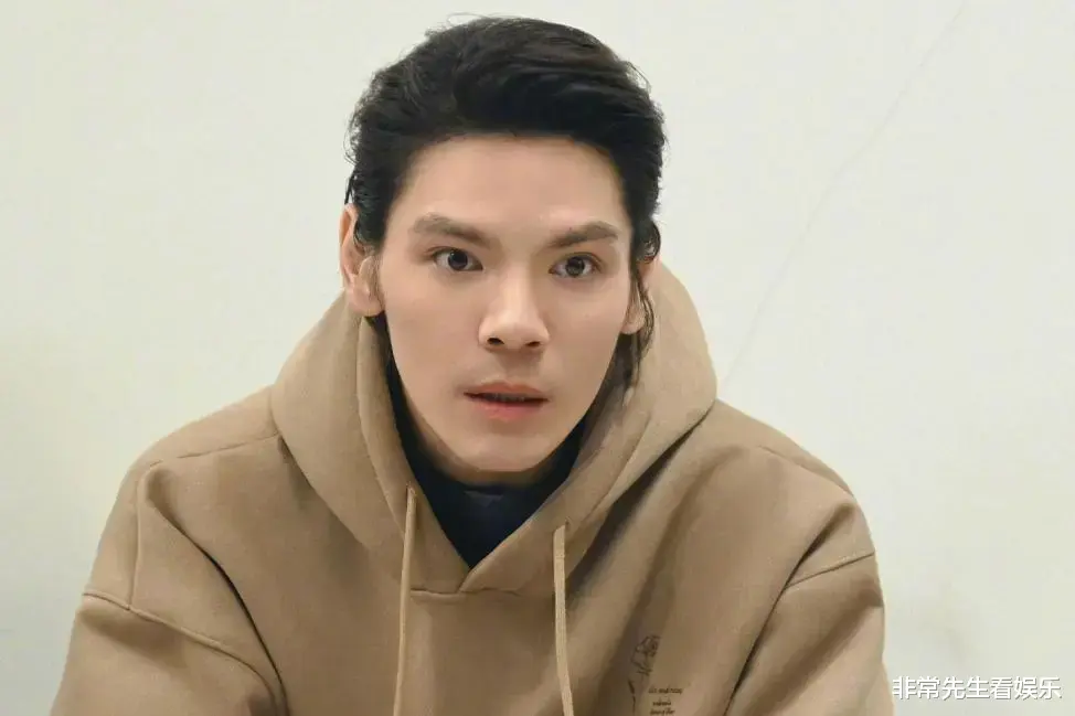 《披哥4》官宣定档,7人已淘汰,没有意难平,李佳琦和杜海涛争议大