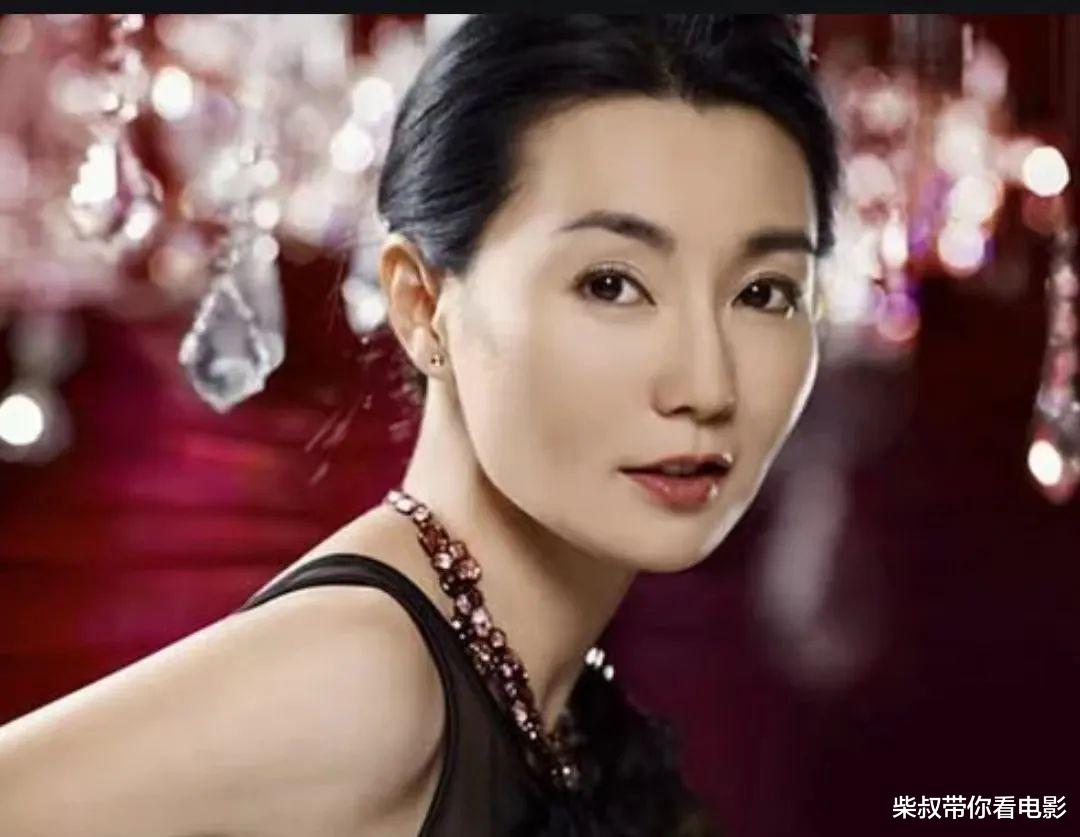 “内卷”下暴瘦的10位女星，有人瘦到22公斤，体力不支只能坐轮椅