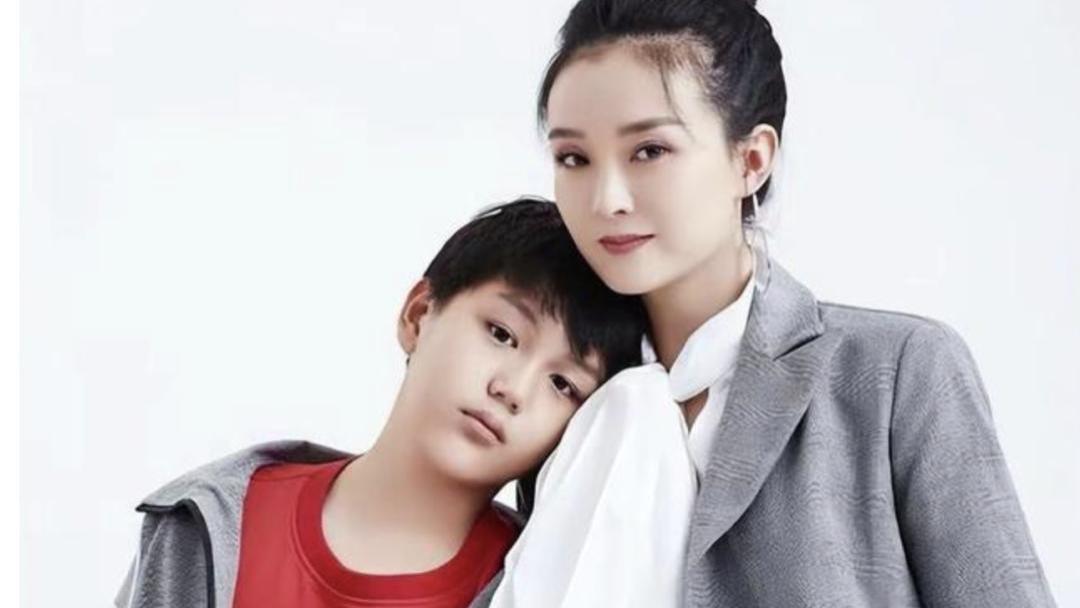 王艳婆婆去世儿子转性老公失联，终于可以放手做自己