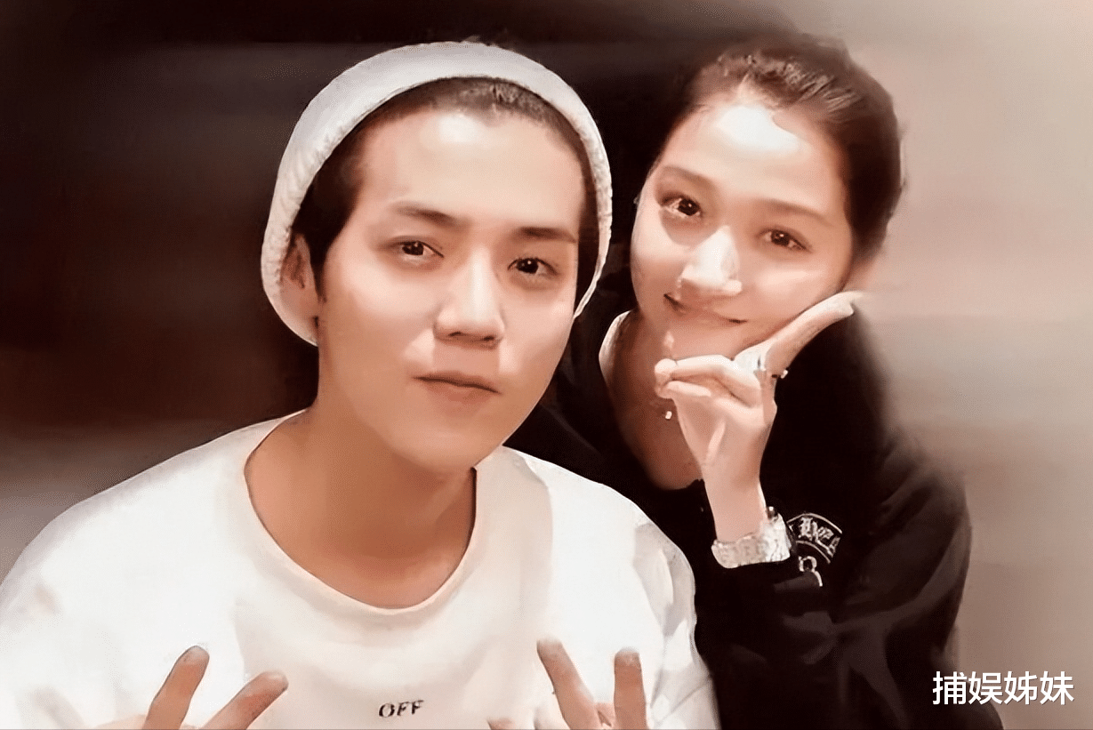 娱乐圈又曝大瓜！顶流男歌手塌房，有对象但私生活混乱，证据齐全