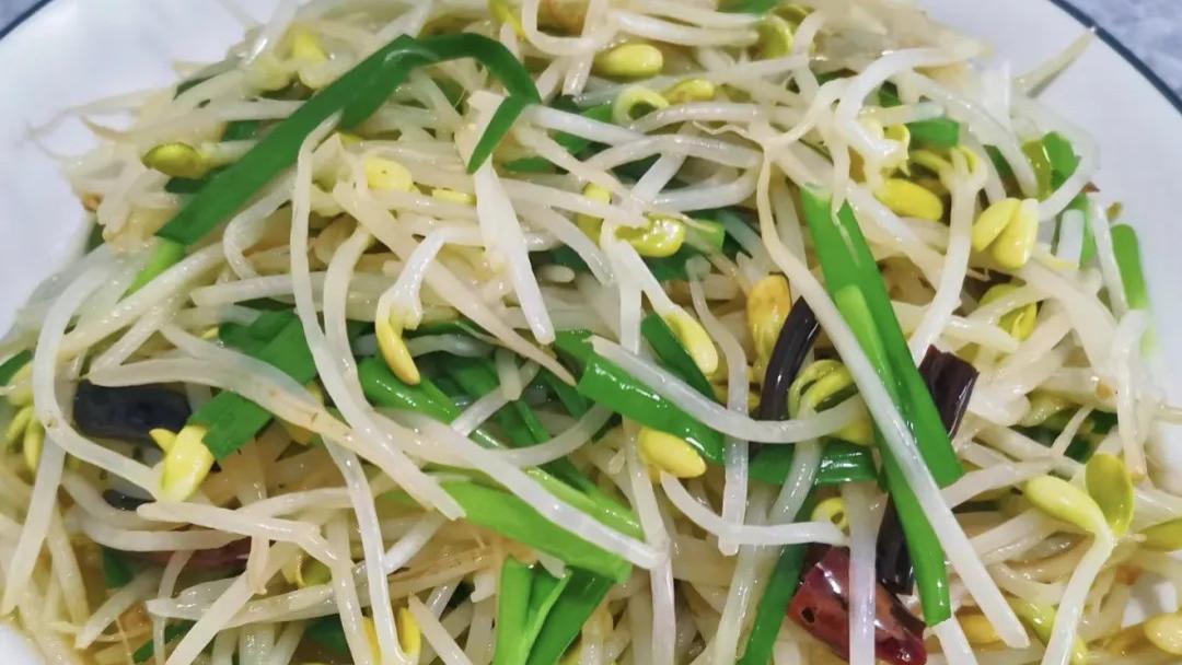 春天，不懂吃它可惜了！30秒就上桌，正当季要多吃，特别香！