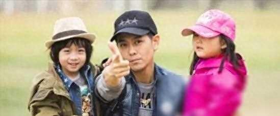 爸爸去哪儿|离婚、出轨、打女人，《爸爸去哪儿》爸爸们翻车，萌娃现状如何？