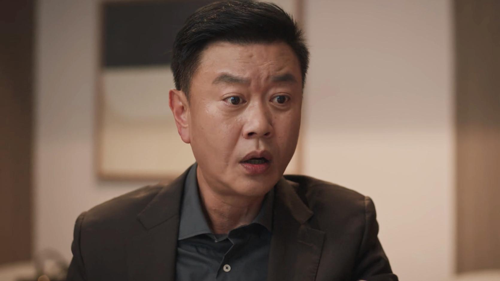 《城中之城》直到苏见仁被坑死，他都没发现，他惨死是因为爹死了