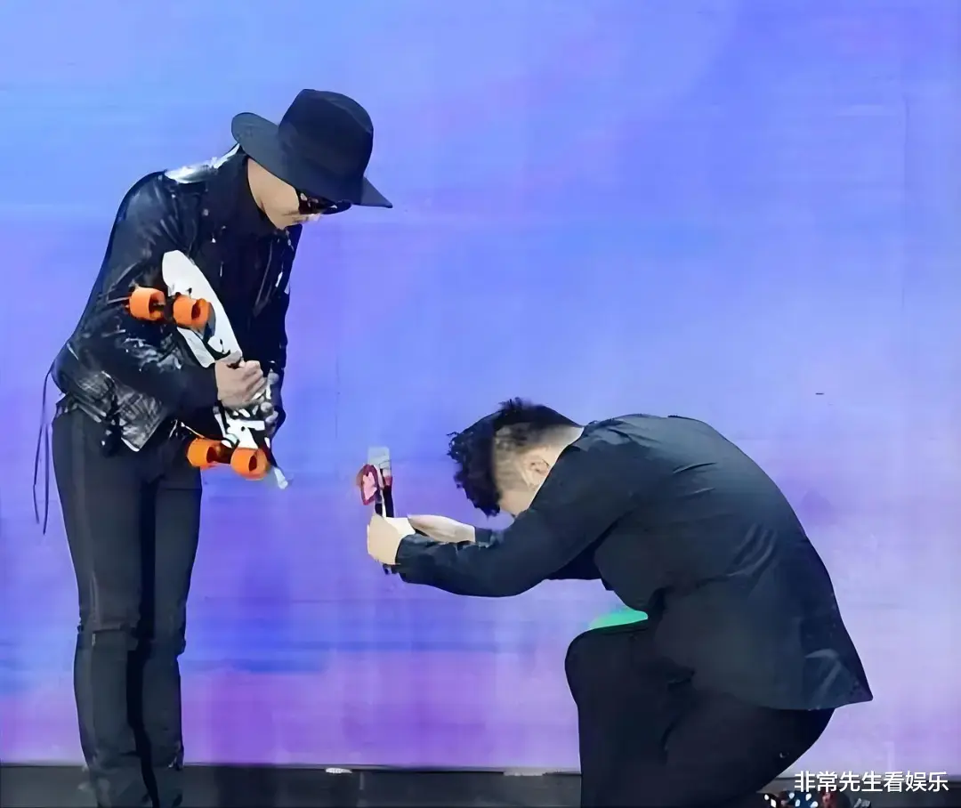 《披哥4》官宣定档,7人已淘汰,没有意难平,李佳琦和杜海涛争议大