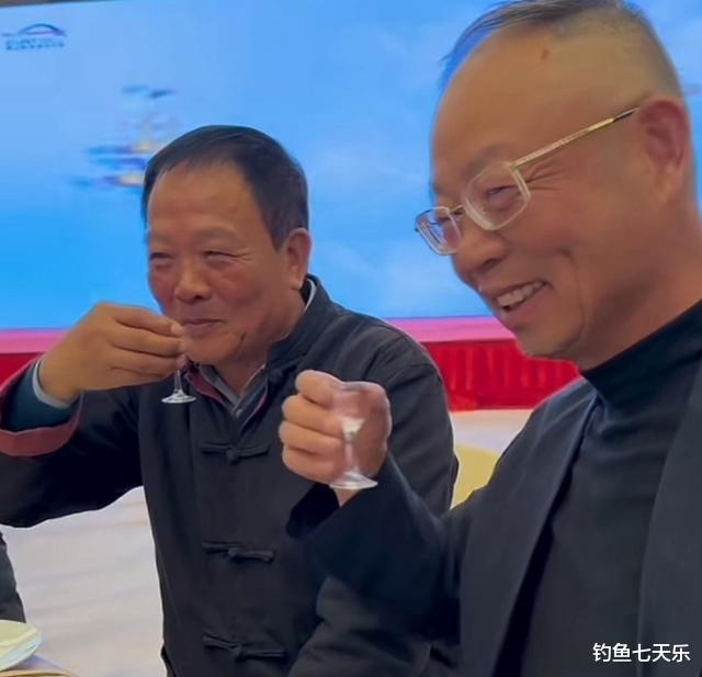 面对邓刚的“掀桌子”行动，老钓王“化绍新”如何应对？