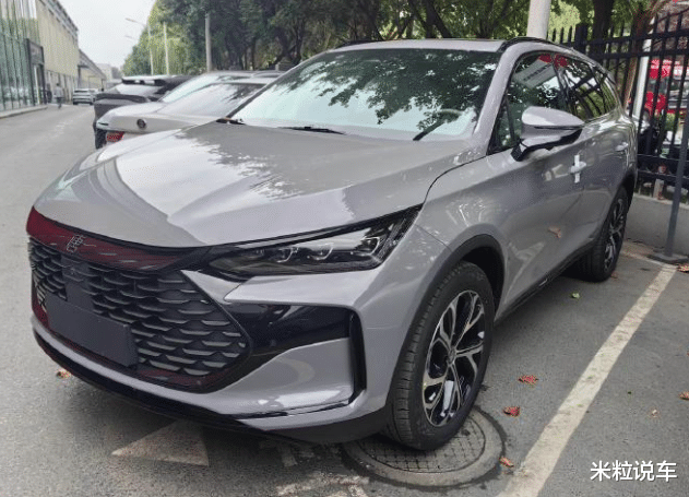 比亚迪“全新王牌”到店！云辇+第5代超级混动，大7座SUV，17万级