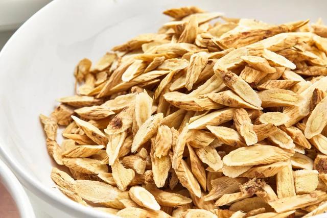 末伏喝碗“黄芪粥”，补虚、壮脾胃，还能减肥防大病！