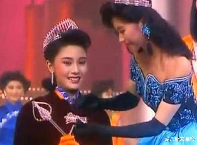 李嘉欣:那个让众多富豪痴迷的女人54岁了,有心机的女人最好命