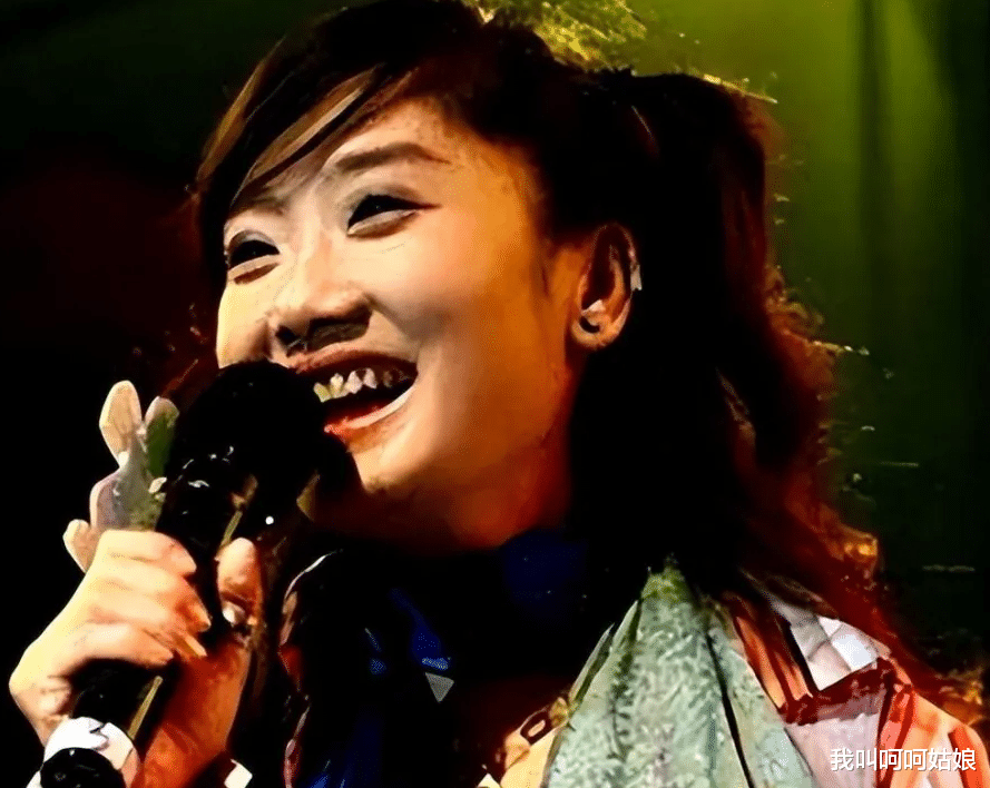 玲花终于承认!凤凰传奇特殊关系瞒不住,原来我们被骗20多年