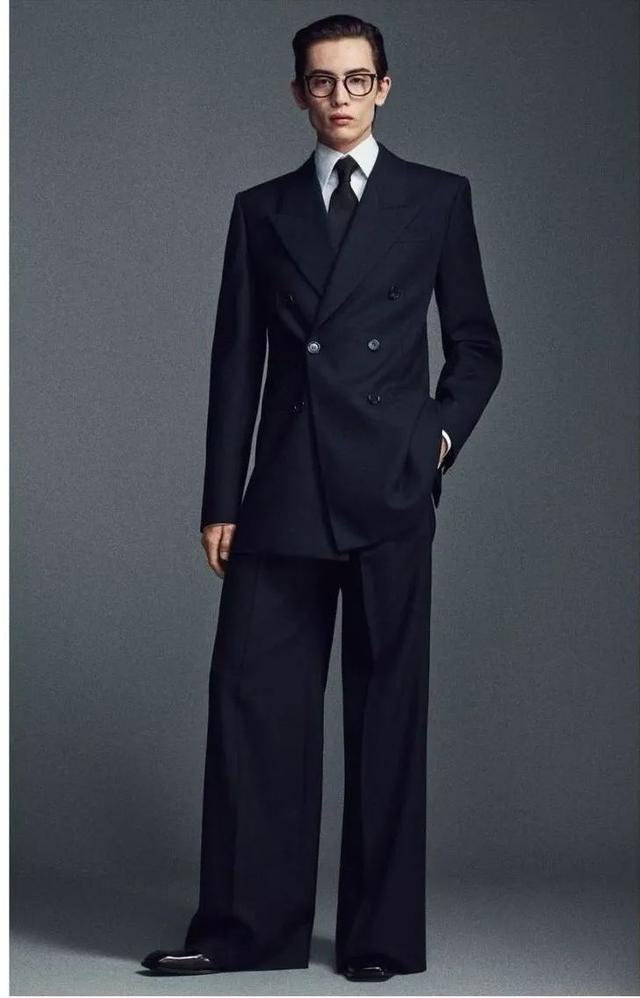 187cmYSL贵公子一夜爆火！网友：老公太多，都不知道先爱哪个