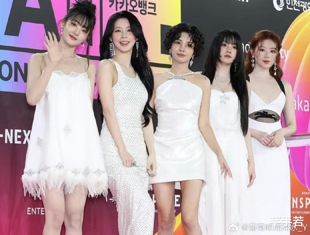 gidle获得MMA年度制作大赏之后,在发表获奖感言时,宣布全员续约