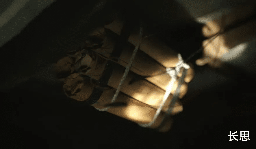 仅播2集,就冲上卫视收视榜首!终于有让我熬夜狂追的涉案大剧了