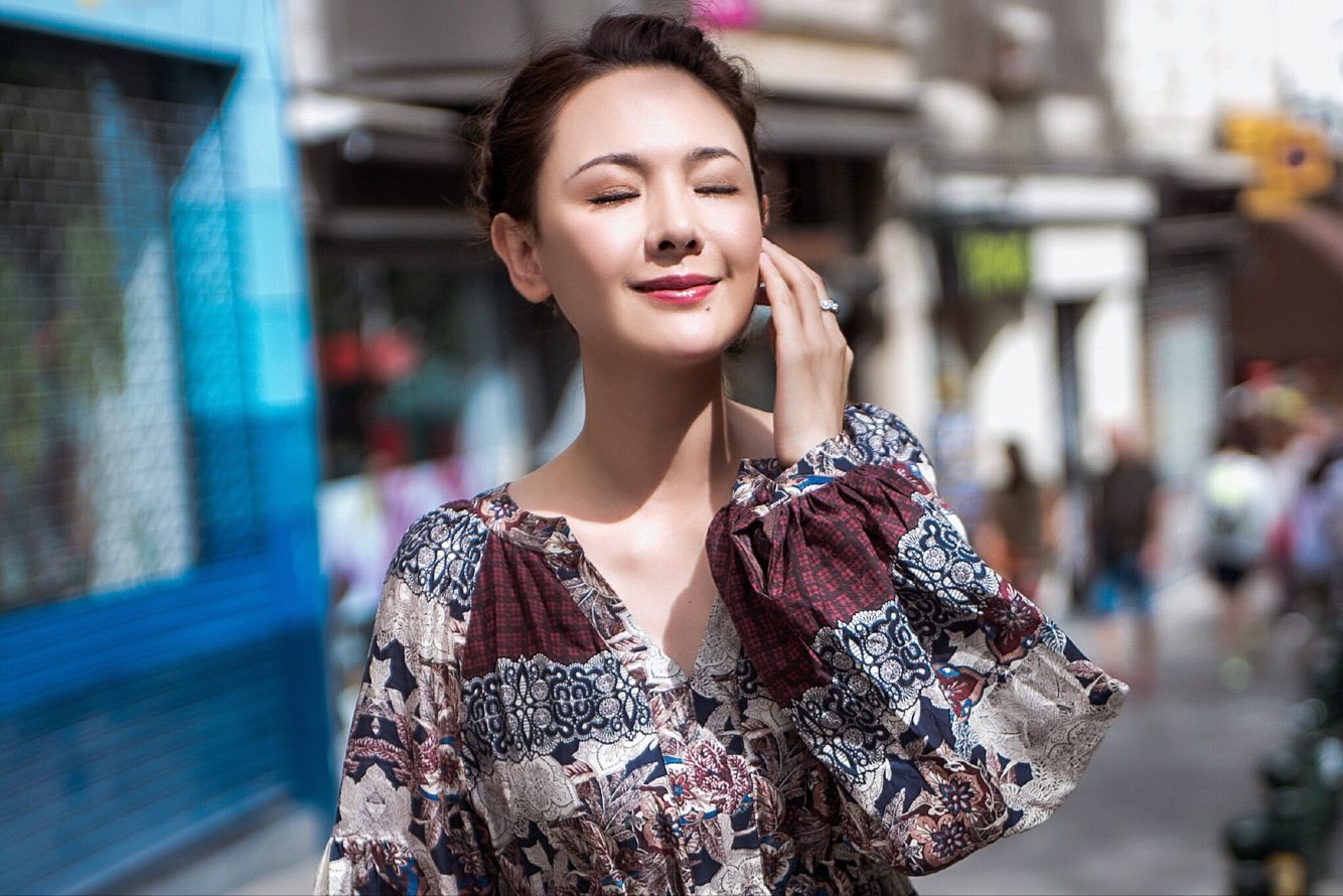 程莉莎公开喊话杨子,晒照对比引热议,网友直呼“太直接”!