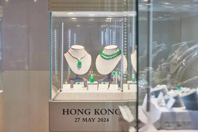 先睹为快！2024佳士得香港春拍翡翠珍品荟萃