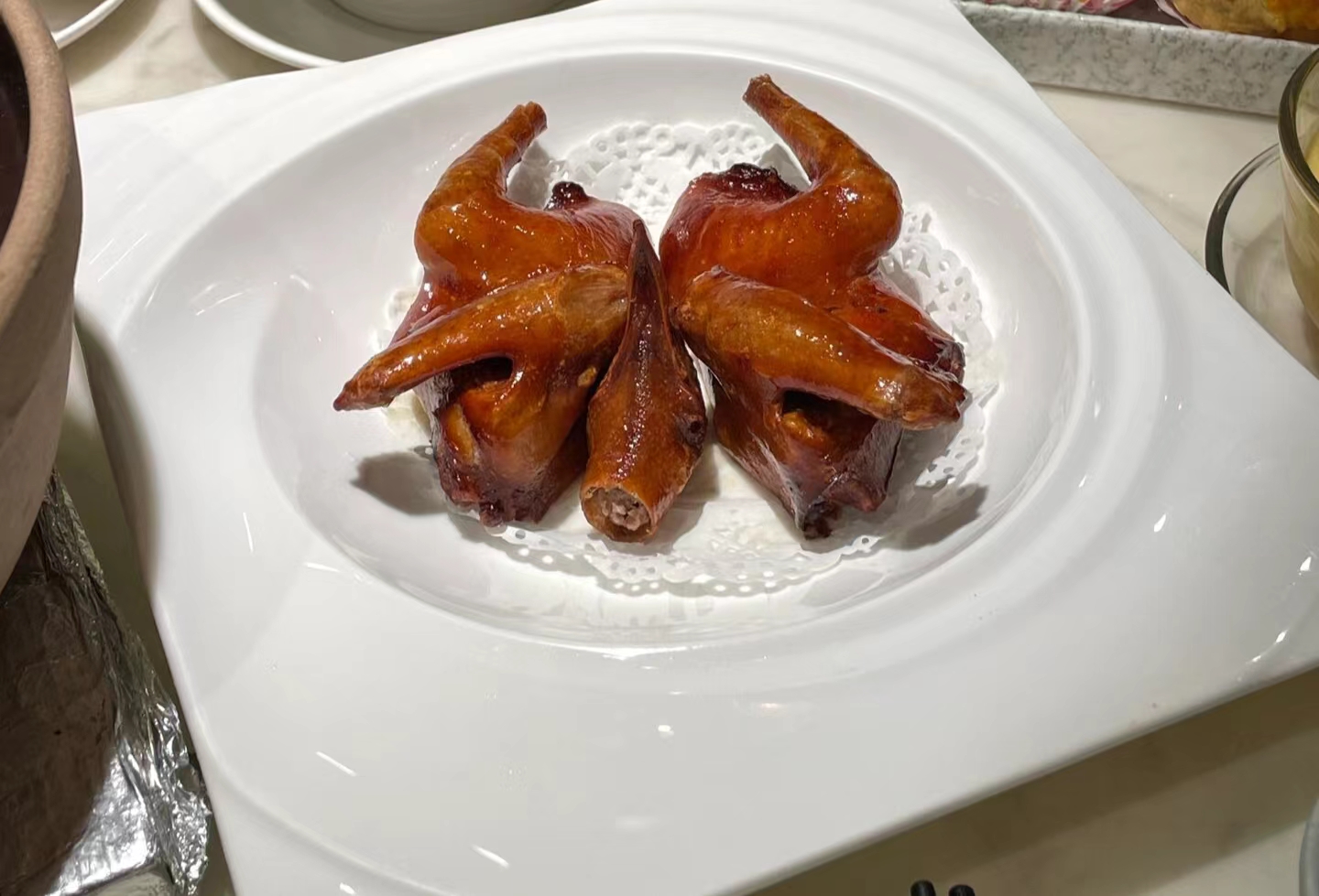 陶陶居被耶伦带火以后，各地网友们纷纷“打卡”，结账时却傻眼了