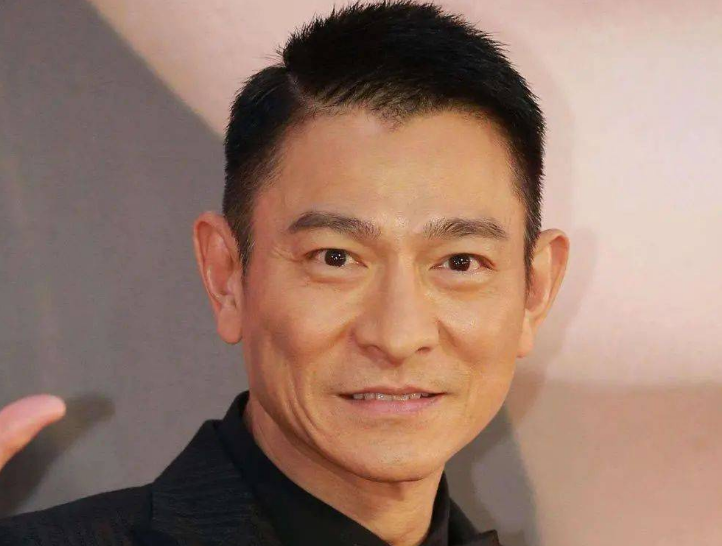 倪萍|姜还是老的辣！天王们拒绝做唱歌节目的导师，果真是有先见之明