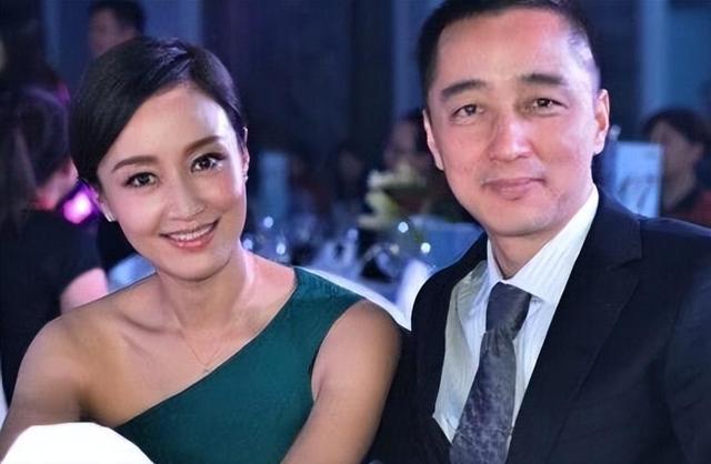 央视“最风流”女主持:将2个有妇之夫玩弄于股掌,如今怎样了?