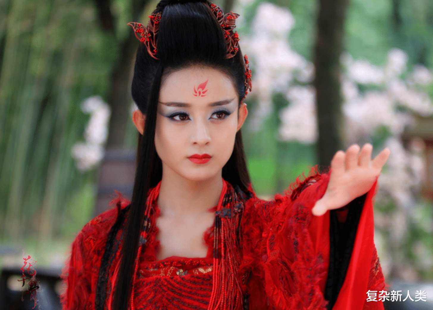 85 花主流奖项情况盘点,谁是奖项收割机,刘亦菲竟然垫底?