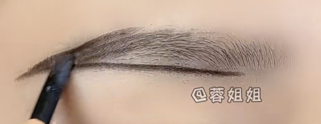 因为上等人优越感而崩塌的高知美人?全网懂她悲伤的人估计是晚晚