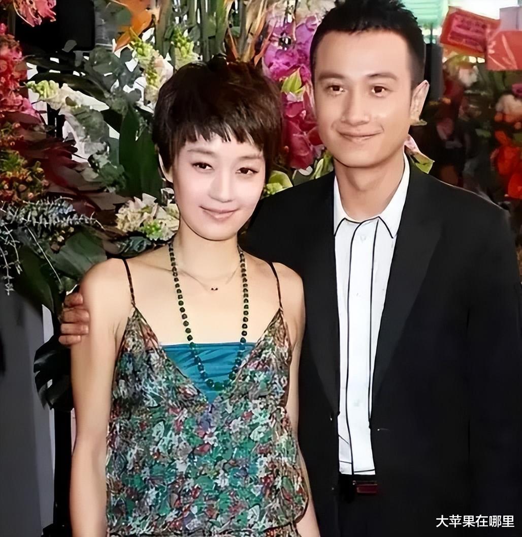 太可怕了！42岁姚笛变得不敢认了，离婚10年，马伊琍赢得云淡风轻