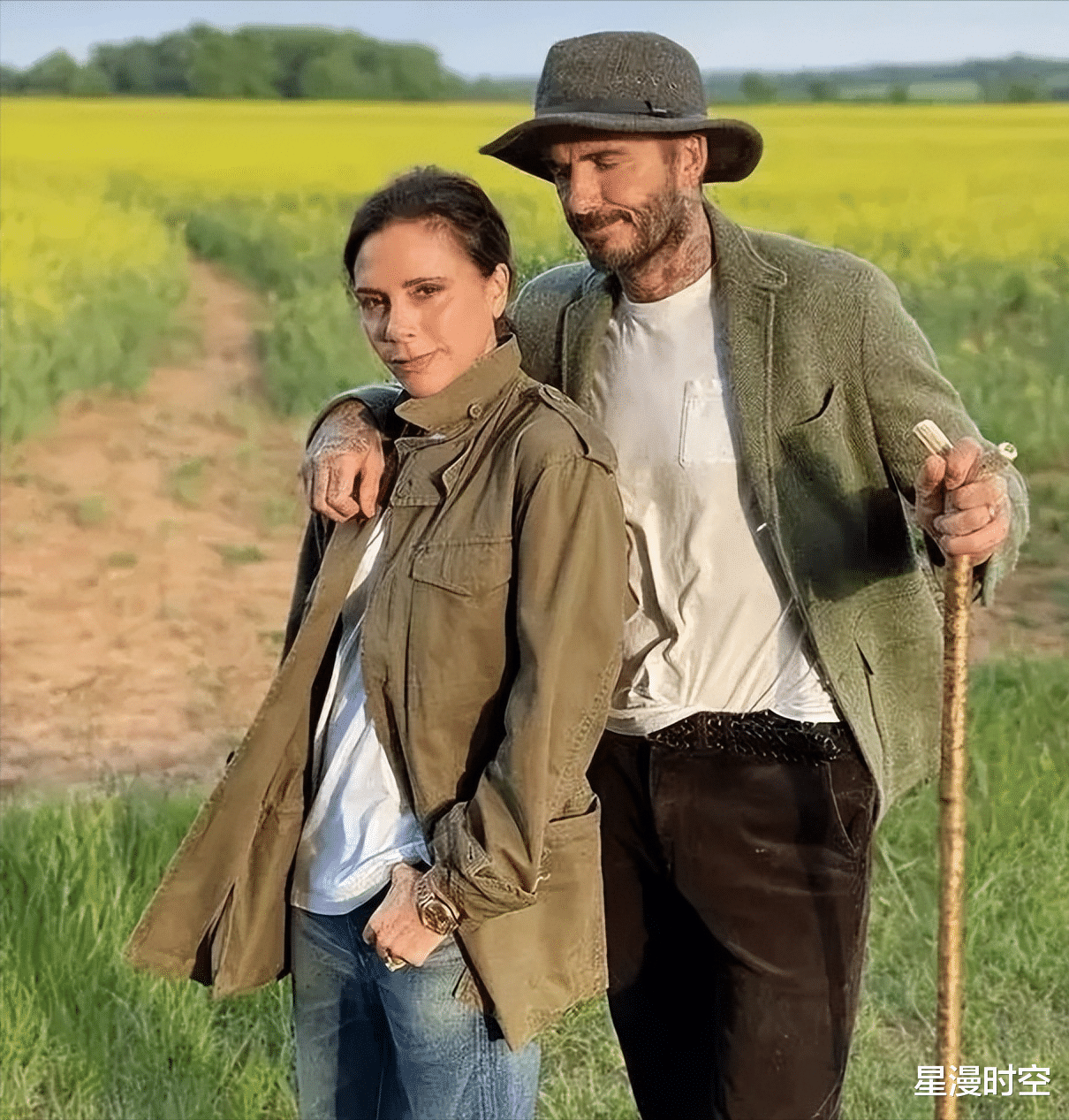 贝克汉姆一家游艇度假!13岁小七成全家团宠,穿白裙像小仙女!