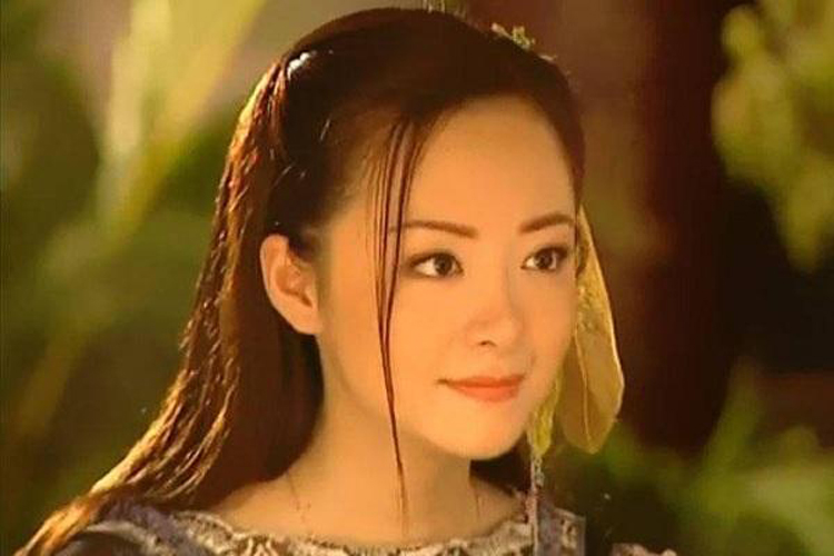 《柳舟记》躲过了女主王楚然，却被4个妈惊艳，个个都是童年女神