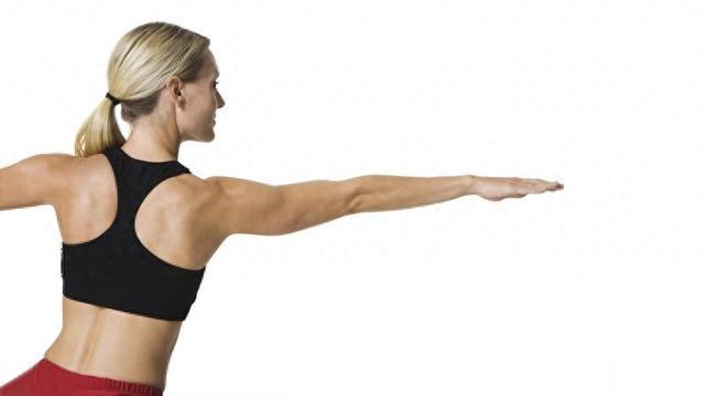 肩部锻炼不止提升力量，还能改善体态和肩痛