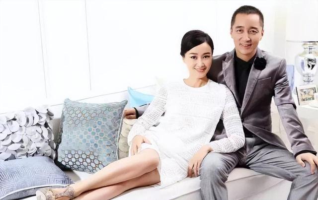 央视“最风流”女主持:将2个有妇之夫玩弄于股掌,如今怎样了?