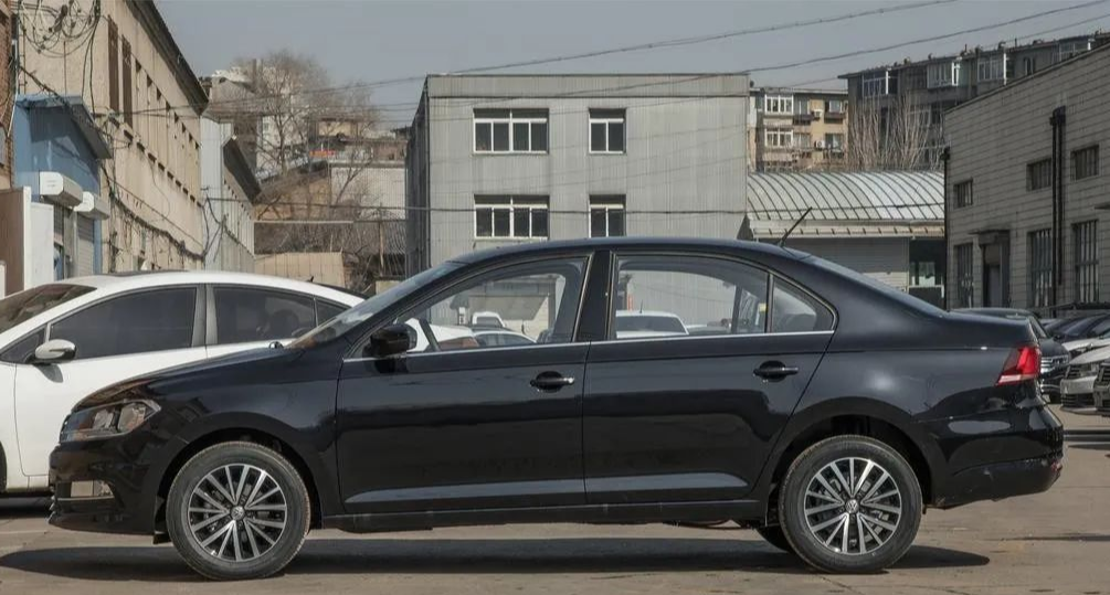 最廉价的合资车，降到6.98万起，油耗不到7L，1年有30万中国人买