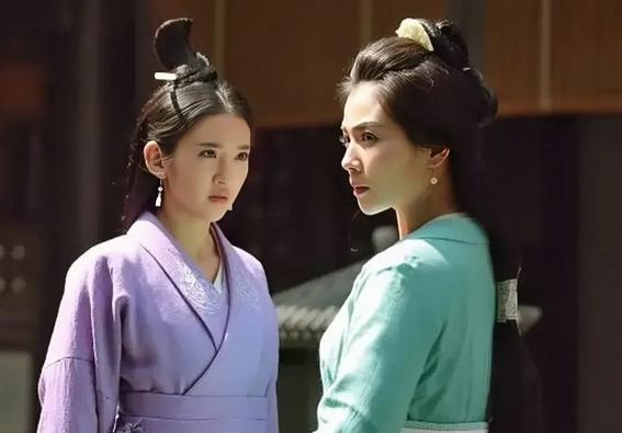 唐艺昕身上的嫂子味越来越重了，当年的小清新去了哪里？