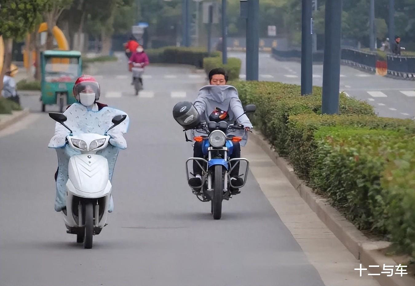 “电动车”与“摩托车”哪个更省钱？好好算笔账，看你选对了吗？