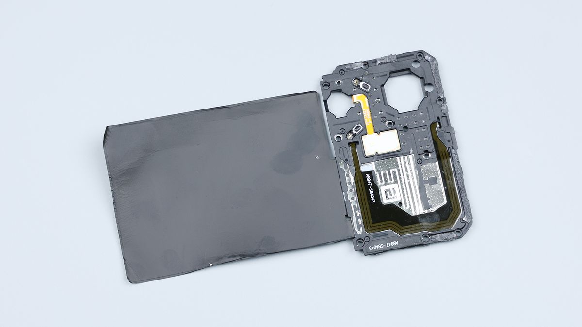 真我Neo7拆解：小钢炮之名从何而来？