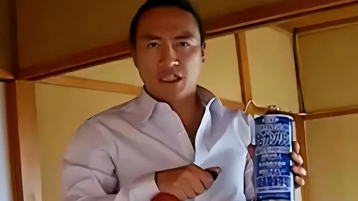 火烧靖国神社的刘强，回国后被单位开除，妻子离婚，后来怎么样了