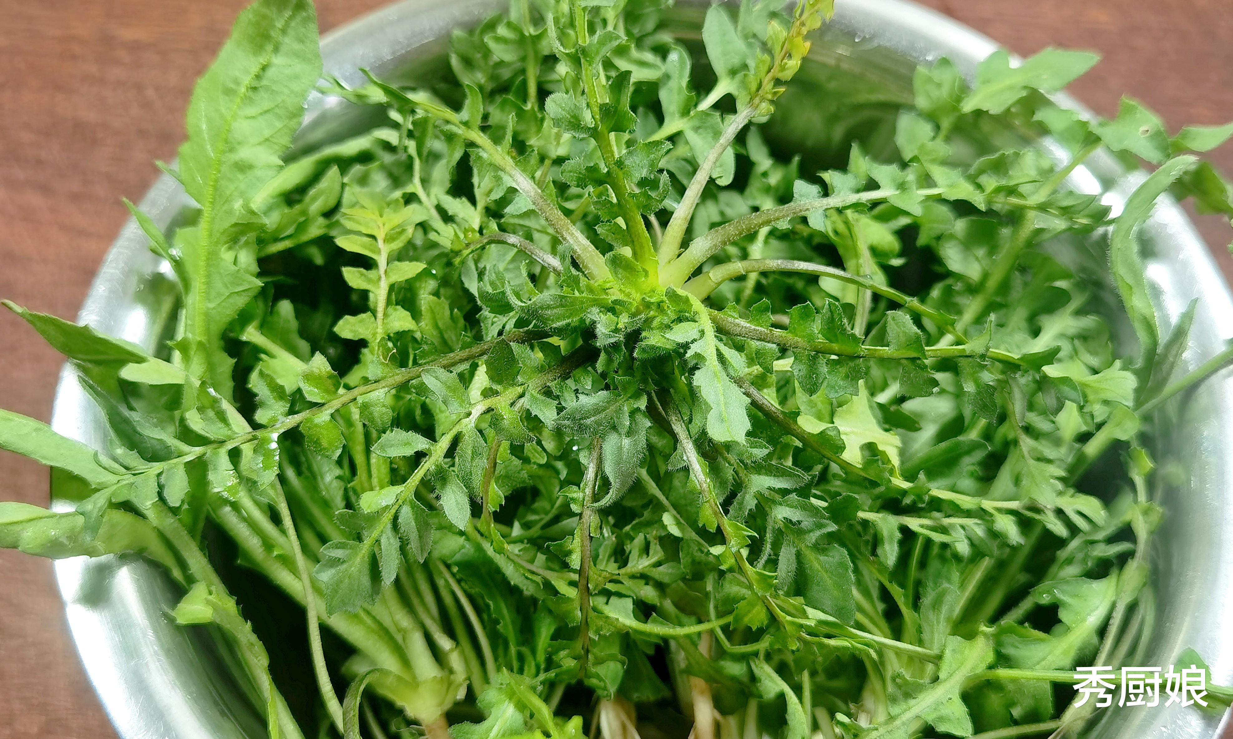 失眠多是肝火旺,建议多吃这3菜,润肺腑、清肝火,一觉到天亮!