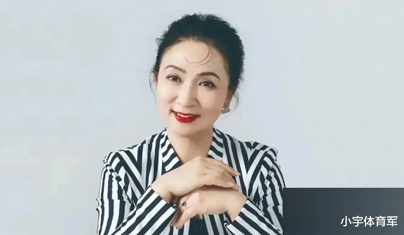 国家一级演员陈丽云被查,56岁的她仍光彩动人 ,直接领导一个月前落马