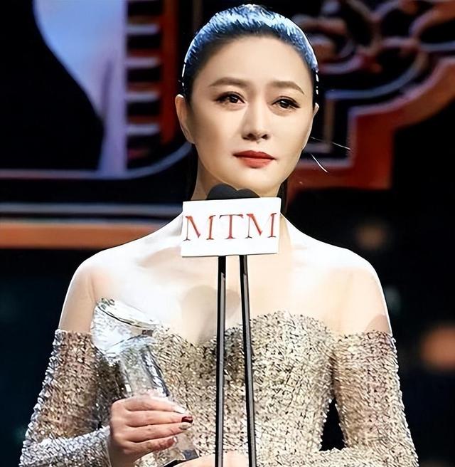 倒追陆毅4年，情断王志文，嫁富商9年成寡妇，为爱放弃130亿遗产