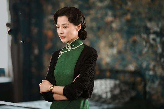 《暗夜与黎明》,一部演成了小品的反特片,王志文也救不了