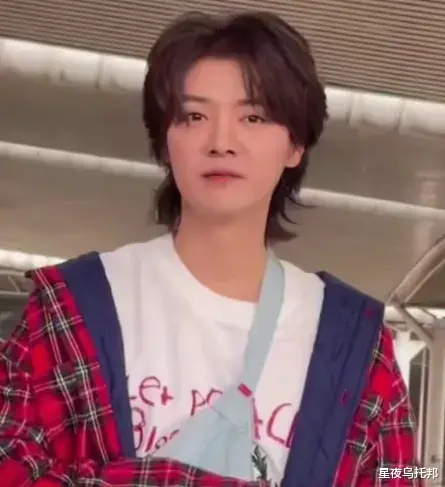 狗仔爆料！鹿晗关晓彤未婚先孕？果真如此吗？