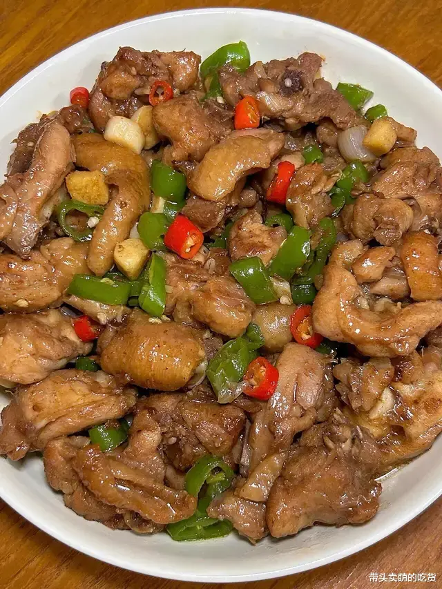 分享3道被严重低估的小炒菜,味美色香做法简单,吃过就记住了