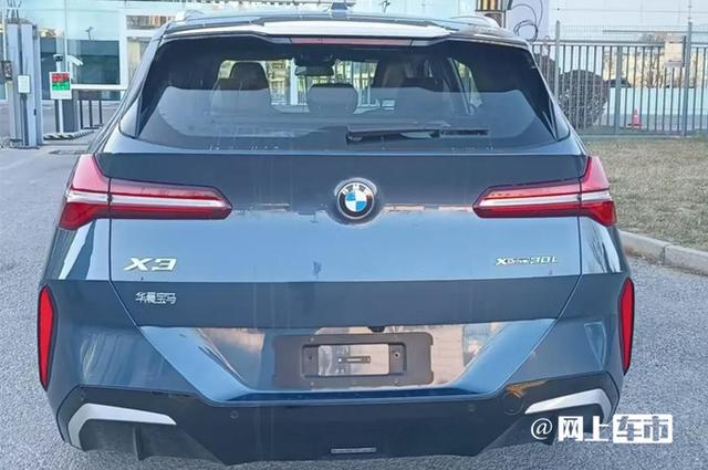 宝马销售：全新X3本月28日上市！2个配置你买谁？